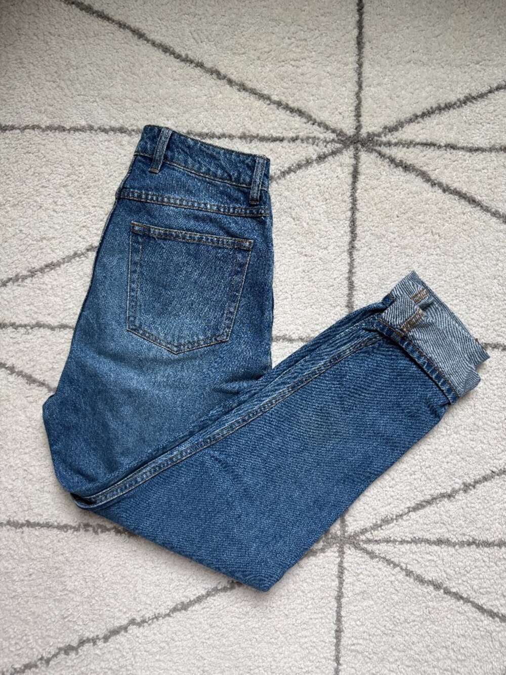 Decade Studio Bonnie Taper Jeans Size 31 (Fits like 28)